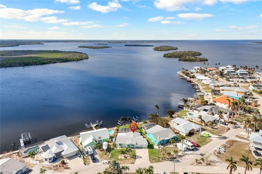 CALLING ALL BOATERS! Here's your chance to create the custom - Beach Home for sale in Matlacha, Florida on Beachhouse.com