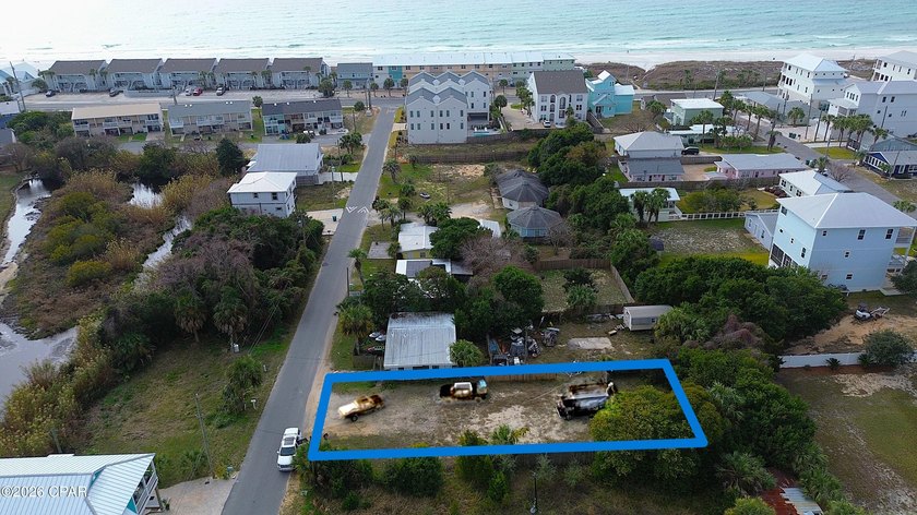 Prime Laguna Beach Lot - 121 Deluna Place, Panama City Beach, FL - Beach Lot for sale in Panama City Beach, Florida on Beachhouse.com