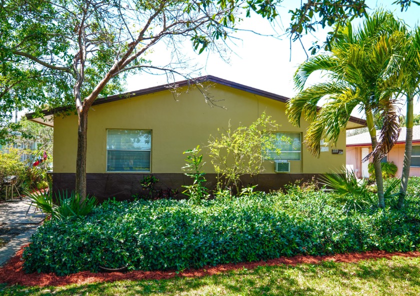 UNIQUE INVESTMENT OPPORTUNITY TO BOOST YOUR CASH FLOW-- WELL - Beach Home for sale in Delray Beach, Florida on Beachhouse.com