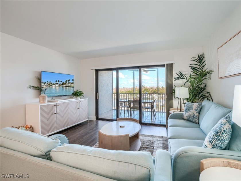 Welcome to your dream coastal retreat! This beautifully - Beach Condo for sale in Captiva, Florida on Beachhouse.com