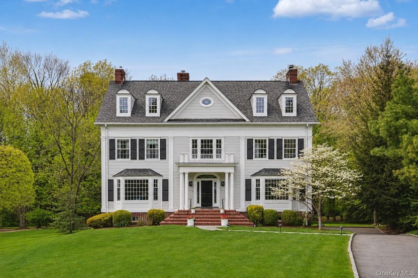 Welcome to this striking Georgian Colonial with exceptional curb - Beach Home for sale in Rye, New York on Beachhouse.com