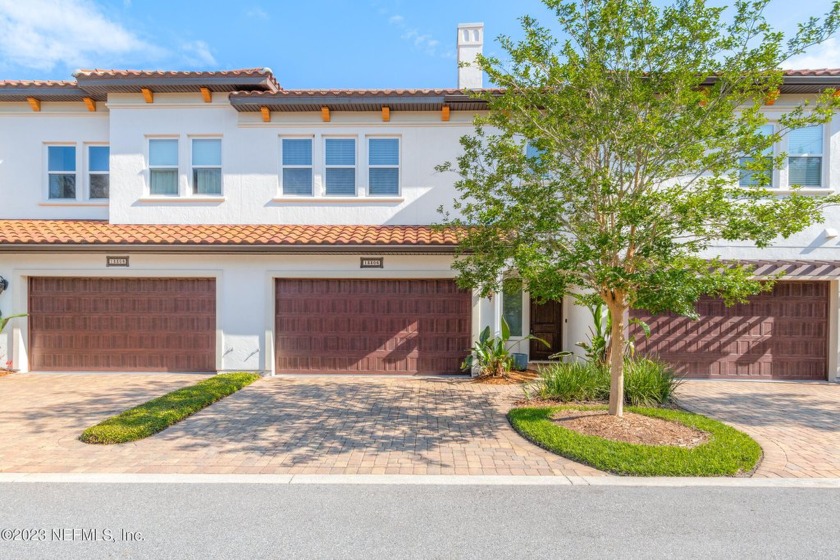This beautiful, modern, low maintenance townhome in the gated - Beach Condo for sale in Jacksonville, Florida on Beachhouse.com