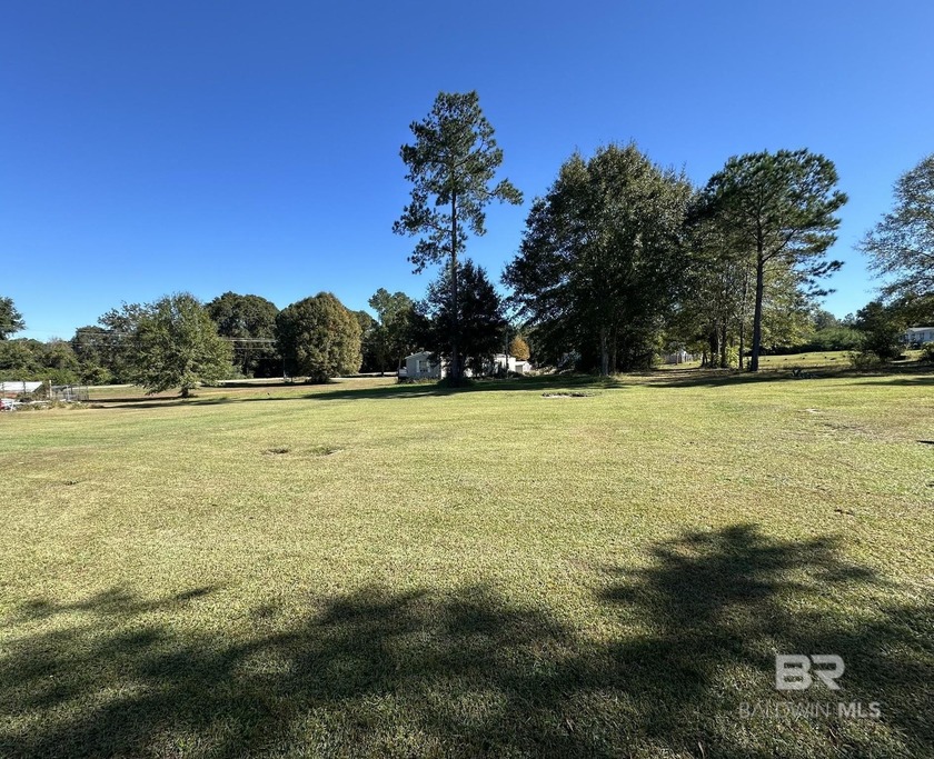 There is currently a mobile home on the property that is - Beach Lot for sale in Robertsdale, Alabama on Beachhouse.com