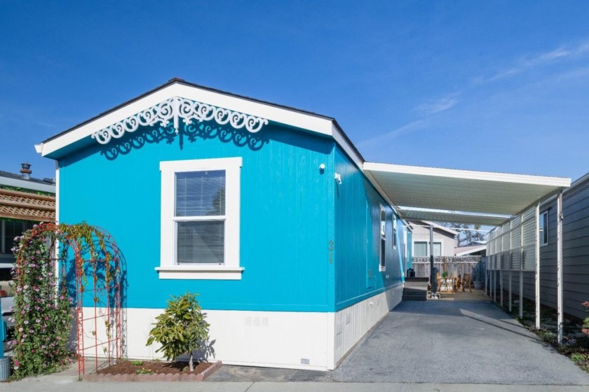 This charming beach house could be your new home! Located within - Beach Home for sale in Santa Cruz, California on Beachhouse.com