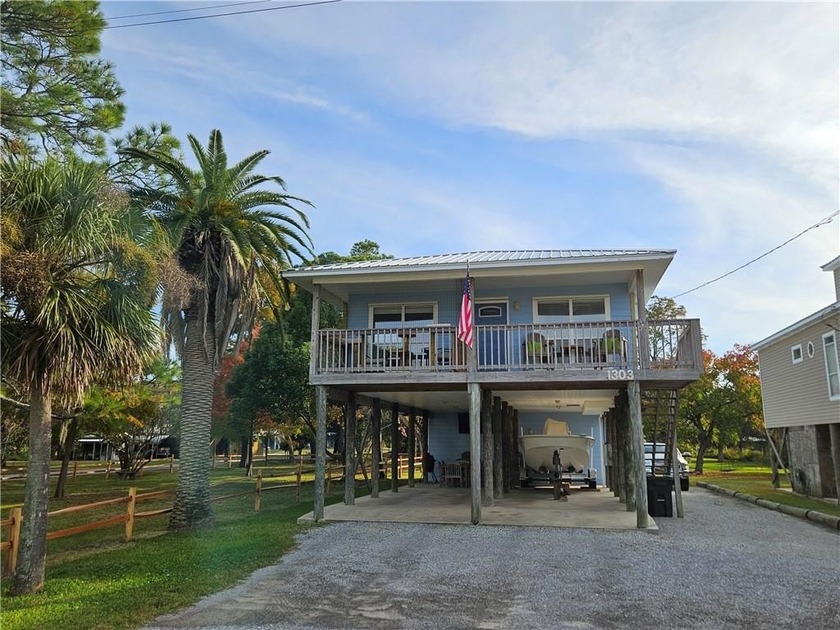 Welcome home to your peaceful bay retreat on Dauphin Island - Beach Home for sale in Dauphin Island, Alabama on Beachhouse.com
