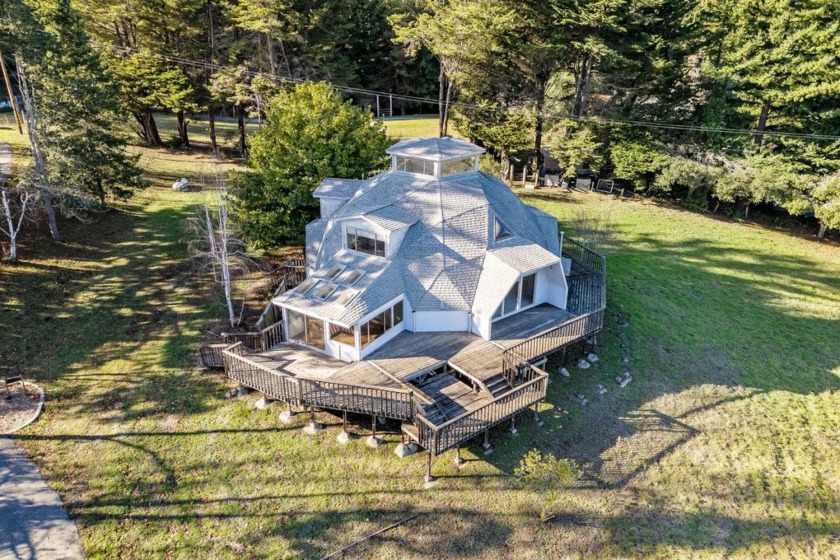 Ridgetop Geodesic Dome on 3+ idyllic acres. Perched in a meadow - Beach Home for sale in Corralitos, California on Beachhouse.com