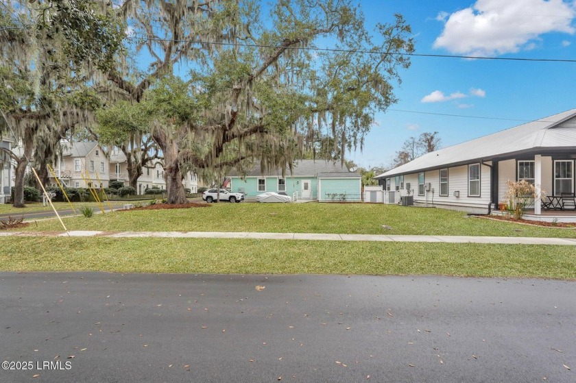 Prime Residential Lot in Port Royal, SC - A Coastal Gem! 

 - Beach Lot for sale in Port Royal, South Carolina on Beachhouse.com