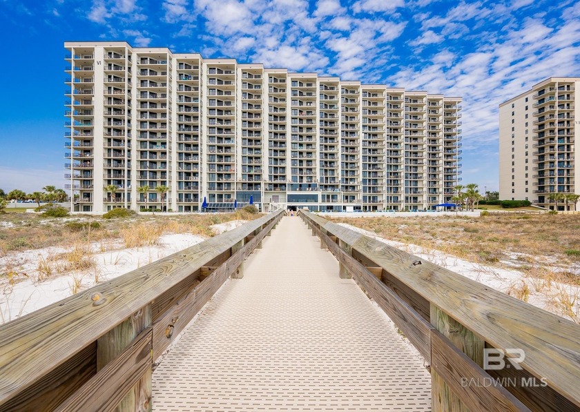 Updated 3 bedroom, 2 bath on the 14th floor of Phoenix VI with a - Beach Condo for sale in Orange Beach, Alabama on Beachhouse.com