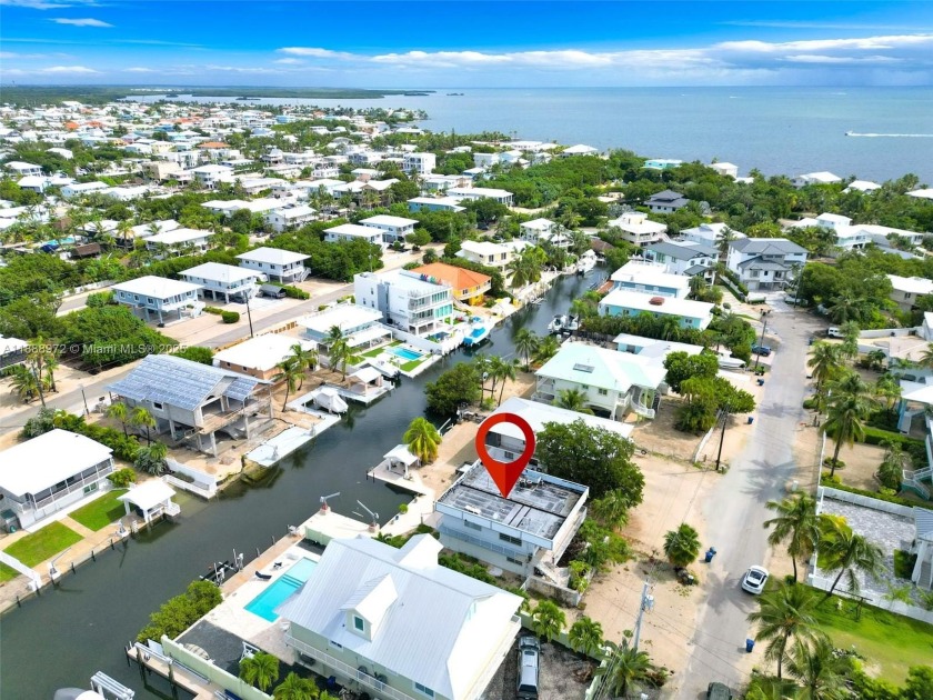 Beautiful 4-bedroom, 2-bath waterfront home located on a wide - Beach Home for sale in Key Largo, Florida on Beachhouse.com