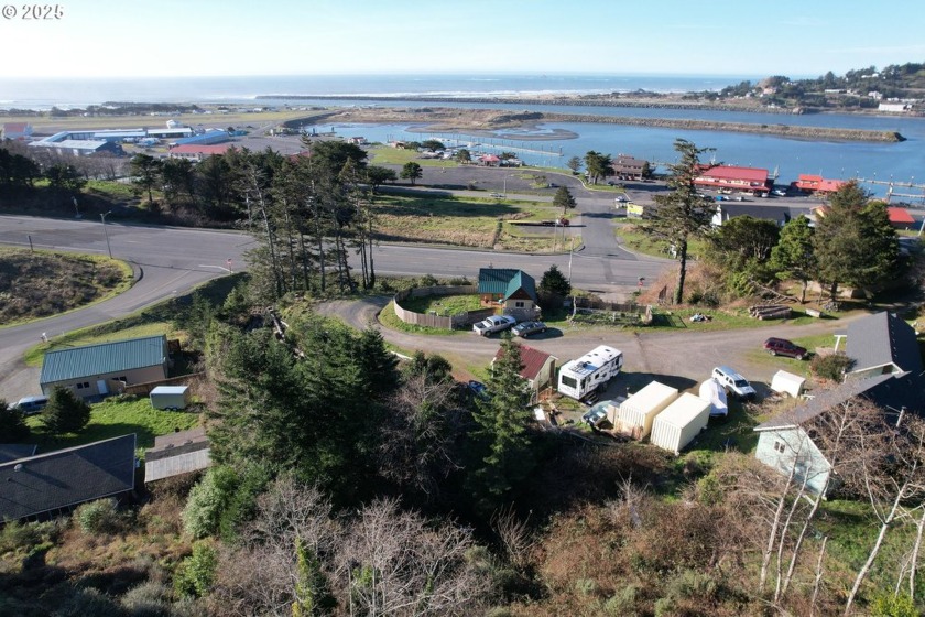 Stunning Gold Beach Lot with Unparalleled Views. Dreaming of - Beach Lot for sale in Gold Beach, Oregon on Beachhouse.com