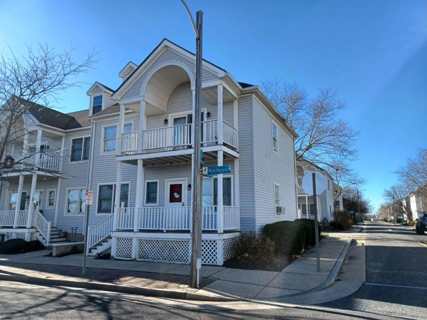 Million Dollar Views!! Highly sought after Exterior End unit in - Beach Townhome/Townhouse for sale in Atlantic City, New Jersey on Beachhouse.com