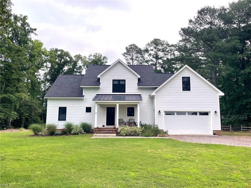 Welcome to your dream waterfront retreat! This 4-bedroom - Beach Home for sale in Gloucester, Virginia on Beachhouse.com