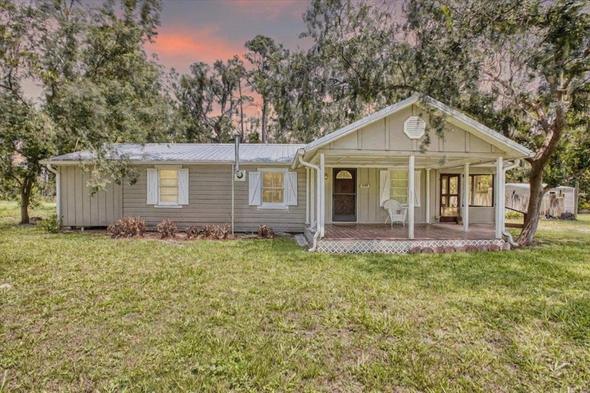 Charming 2 bedroom, 2 bath home situated on 1 acre in a quiet - Beach Home for sale in Perry, Florida on Beachhouse.com