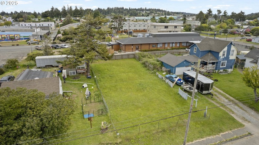 Prime Commercial Lot Near Oregon's Coastal Attractions! Located - Beach Lot for sale in Coos Bay, Oregon on Beachhouse.com