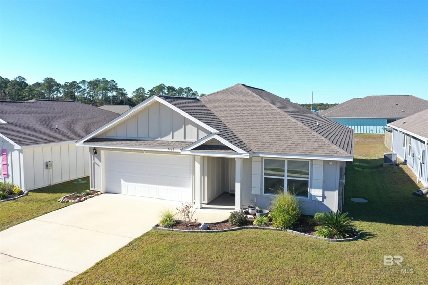 Welcome to this beautifully maintained Gold Fortified 3-bedroom - Beach Home for sale in Foley, Alabama on Beachhouse.com