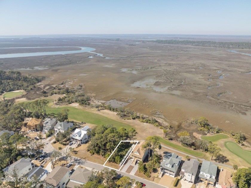 Welcome to 176 Davis Love, a highly sought-after Sweetgrass lot - Beach Lot for sale in Fripp Island, South Carolina on Beachhouse.com