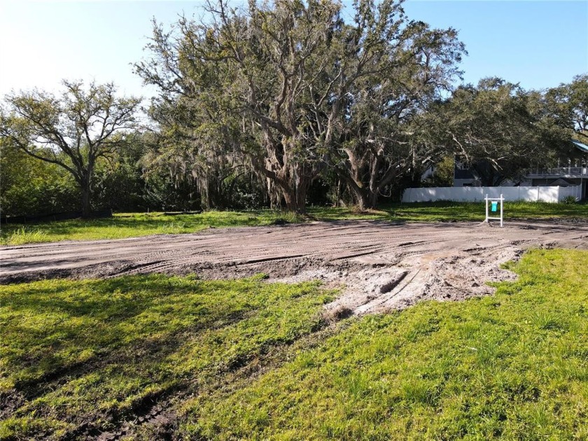 WOW! $65,000 below appraised value!!! AMAZING opportunity to - Beach Lot for sale in Safety Harbor, Florida on Beachhouse.com
