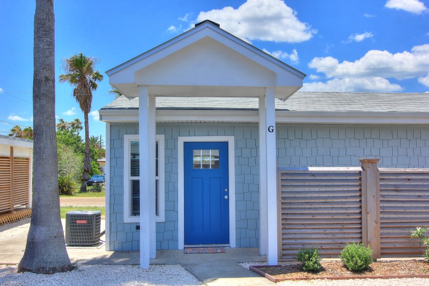 Cutest cottage in all of Port A! Brand new! Walk to the - Beach Vacation Rentals in Port Aransas, Texas on Beachhouse.com