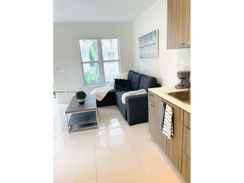 Modern and fully furnished 1BR/1BA in the heart of South Beach! - Beach Condo for sale in Miami Beach, Florida on Beachhouse.com
