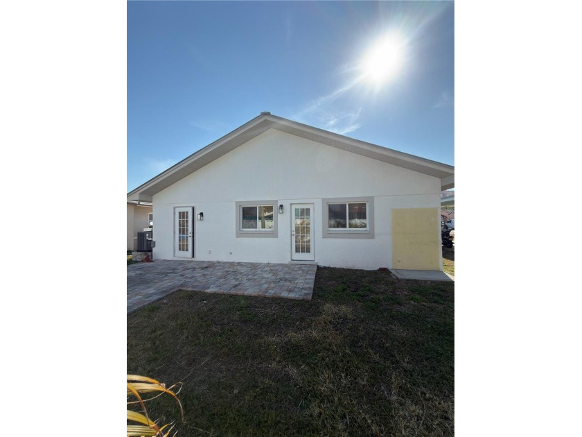 Exceptional opportunity to build your dream home in the highly - Beach Lot for sale in Redington Shores, Florida on Beachhouse.com