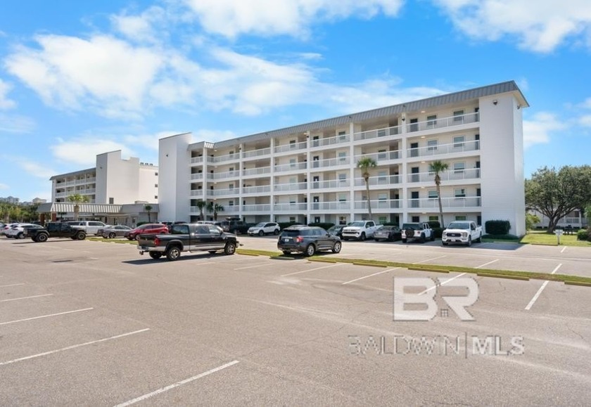 This 2-bedroom, 2-bathroom condo in Gulf Shores Plantation - Beach Condo for sale in Gulf Shores, Alabama on Beachhouse.com
