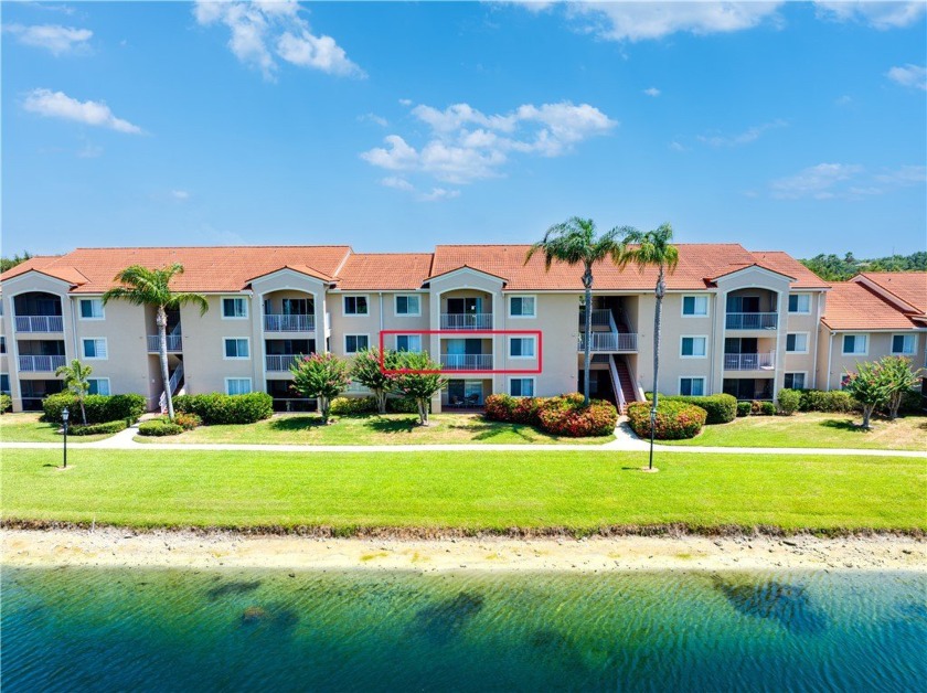 Centrally located 2 Bedroom 2 Bathroom condo in Laguna of Vero - Beach Condo for sale in Vero Beach, Florida on Beachhouse.com