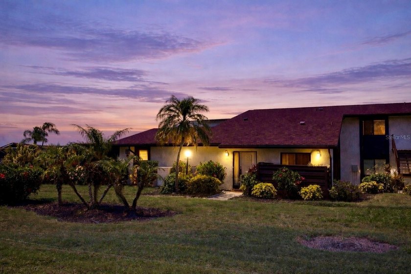 Welcome Home to carefree Florida Living in Bradenton's - Beach Condo for sale in Bradenton, Florida on Beachhouse.com
