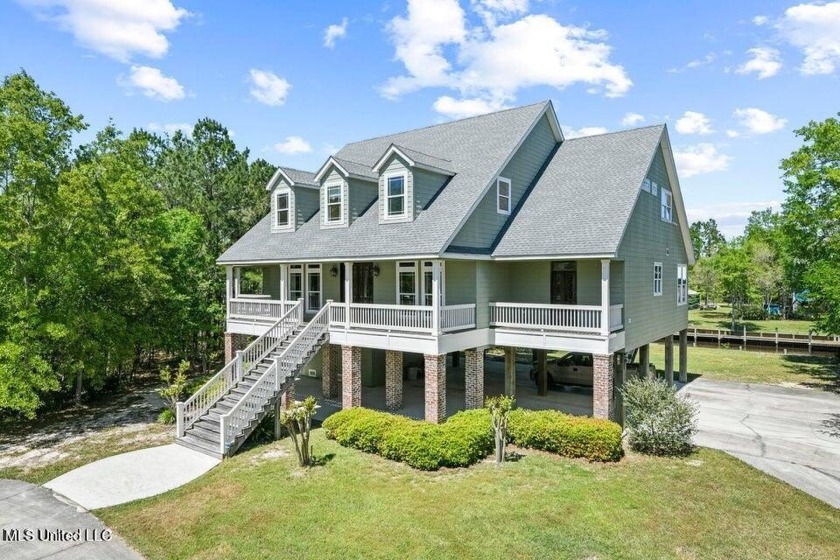 This is a fabulous property. Estate size custom home, built in - Beach Home for sale in Bay Saint Louis, Mississippi on Beachhouse.com