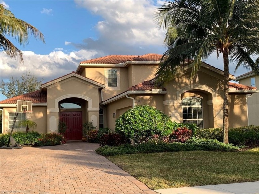 Welcome to this fantastic opportunity in one of North Naples' - Beach Home for sale in Naples, Florida on Beachhouse.com