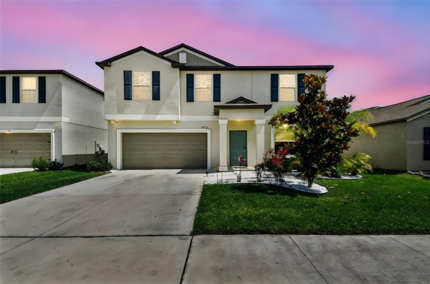 5K CLOSING COSTS PAID BY SELLER!! Charming 4-Bedroom Home in - Beach Home for sale in Apollo Beach, Florida on Beachhouse.com