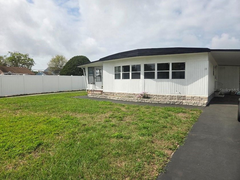 Flexible property as it could be an investment, full time - Beach Home for sale in Palm Harbor, Florida on Beachhouse.com