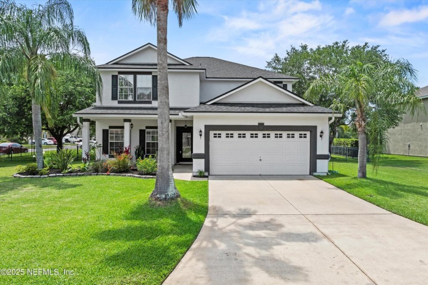 Welcome to this spacious and serene retreat with rooms galore to - Beach Home for sale in Fleming Island, Florida on Beachhouse.com