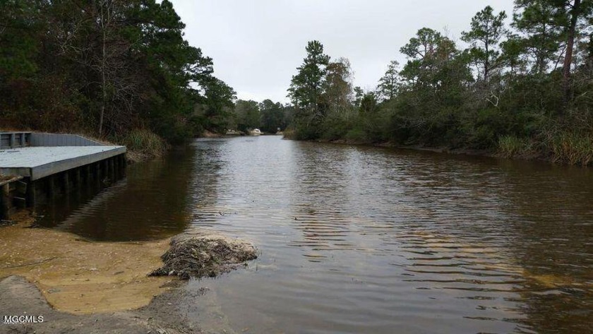 Large waterfront lot in a nice neighborhood. Very convenient to - Beach Lot for sale in Gulfport, Mississippi on Beachhouse.com