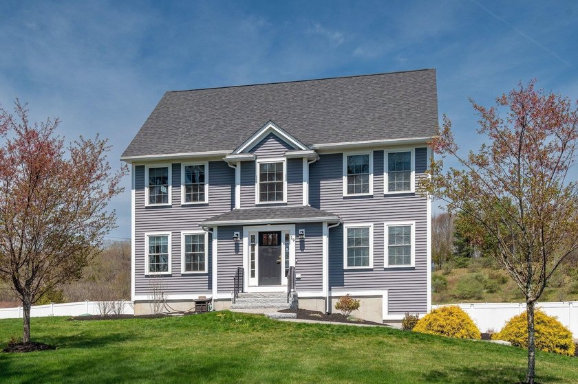 Newly built in 2019 by renowned local builder Chinburg, this - Beach Home for sale in North Hampton, New Hampshire on Beachhouse.com