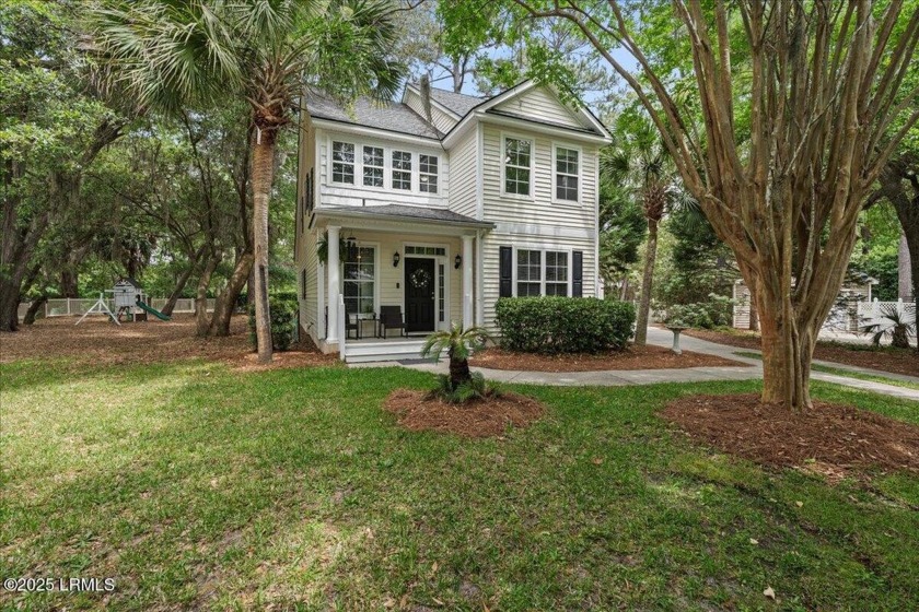 Rare opportunity in desirable Spanish Wells! This fully - Beach Home for sale in Hilton Head Island, South Carolina on Beachhouse.com