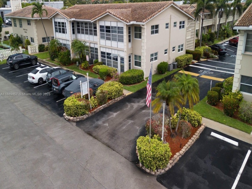 Discover the perfect blend of charm and convenience in this - Beach Condo for sale in Lighthouse Point, Florida on Beachhouse.com