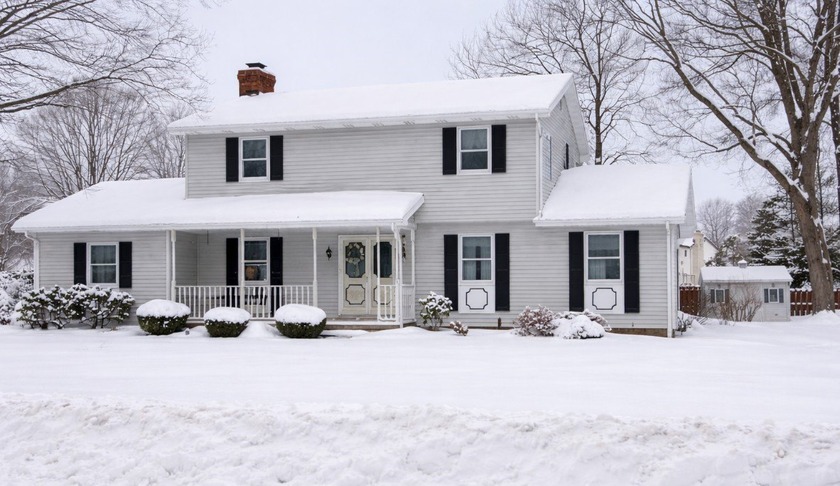 Wonderful 2-story home in Harborcreek! Features include a formal - Beach Home for sale in Erie, Pennsylvania on Beachhouse.com