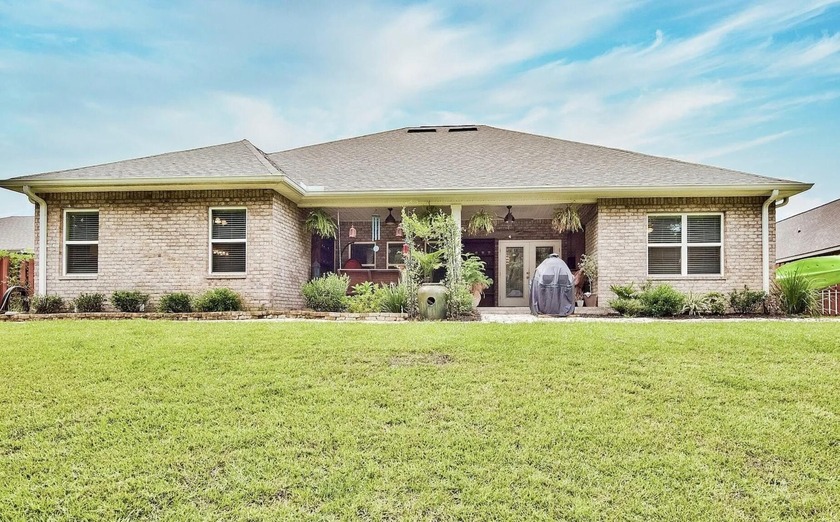 Welcome to this charming home located in Santa Rosa Beach, FL - Beach Home for sale in Santa Rosa Beach, Florida on Beachhouse.com