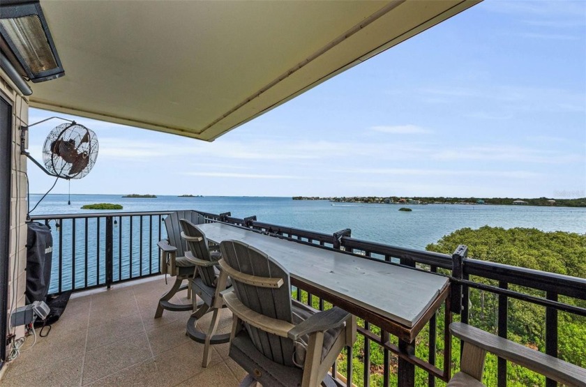 WATERFRONT LIFE AT ITS BEST! Spectacular sunsets, relaxing - Beach Condo for sale in Dunedin, Florida on Beachhouse.com
