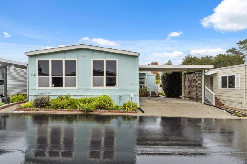 Discover this inviting 3-bedroom, 2-bathroom home in picturesque - Beach Home for sale in Santa Cruz, California on Beachhouse.com