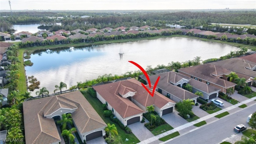 Welcome to your dream home! This elegant, attached waterfront - Beach Home for sale in Fort Myers, Florida on Beachhouse.com