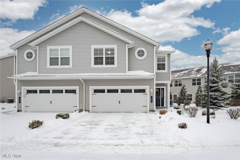 Welcome to 164 Larimar Dr - A Stylish Townhouse in a Gated - Beach Townhome/Townhouse for sale in Willowick, Ohio on Beachhouse.com