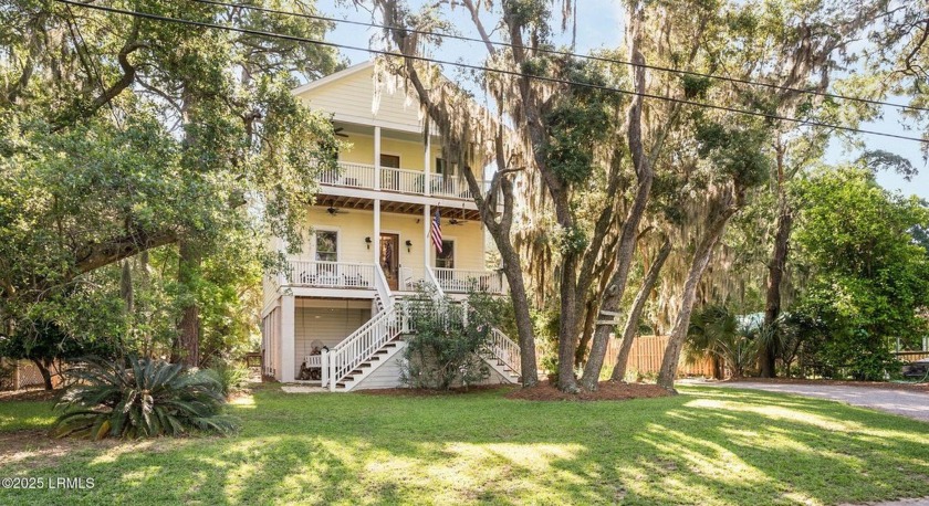 Coastal serenity at Lands End - A home for cherished memories - Beach Home for sale in Saint Helena Island, South Carolina on Beachhouse.com