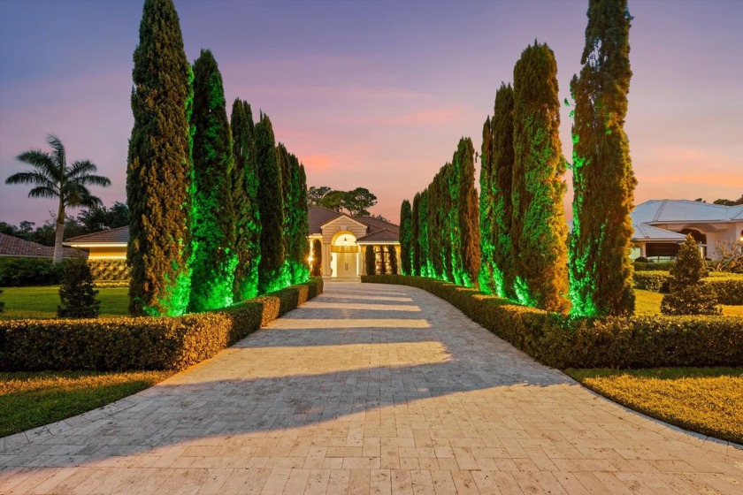 Elegant renovated Breakers West Estate with Roman-Inspired Pool - Beach Home for sale in West Palm Beach, Florida on Beachhouse.com