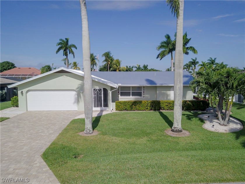 Welcome to this stunning 3-bedroom, 3-bathroom 2111 square foot - Beach Home for sale in Cape Coral, Florida on Beachhouse.com