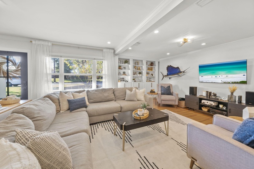 CURRENTLY UNDER CONTRACT, SELLER ACCEPTING BACK UP OFFERS - Beach Home for sale in Panama City, Florida on Beachhouse.com