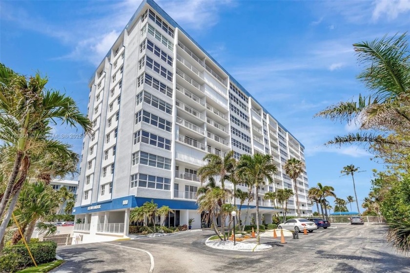 Live the Florida dream in this stunningly remodeled 2-bedroom - Beach Condo for sale in Deerfield Beach, Florida on Beachhouse.com