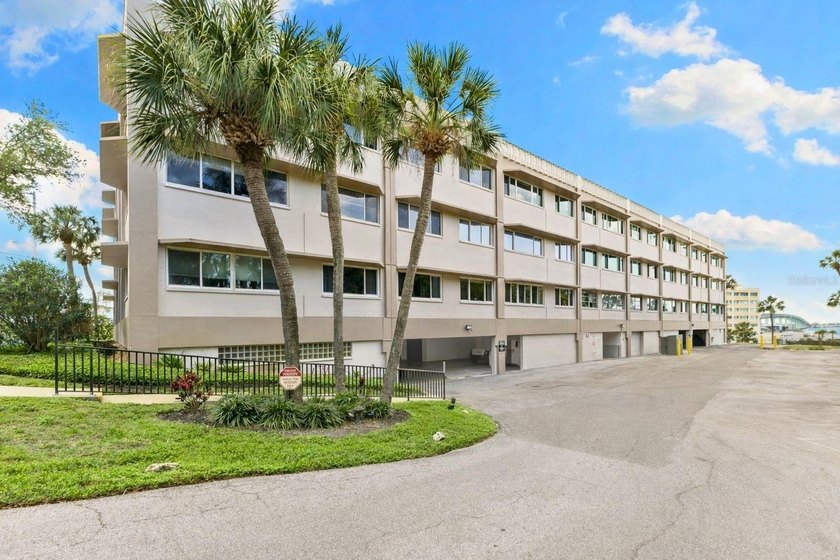 Welcome to effortless Florida living in this beautifully - Beach Condo for sale in Belleair Beach, Florida on Beachhouse.com