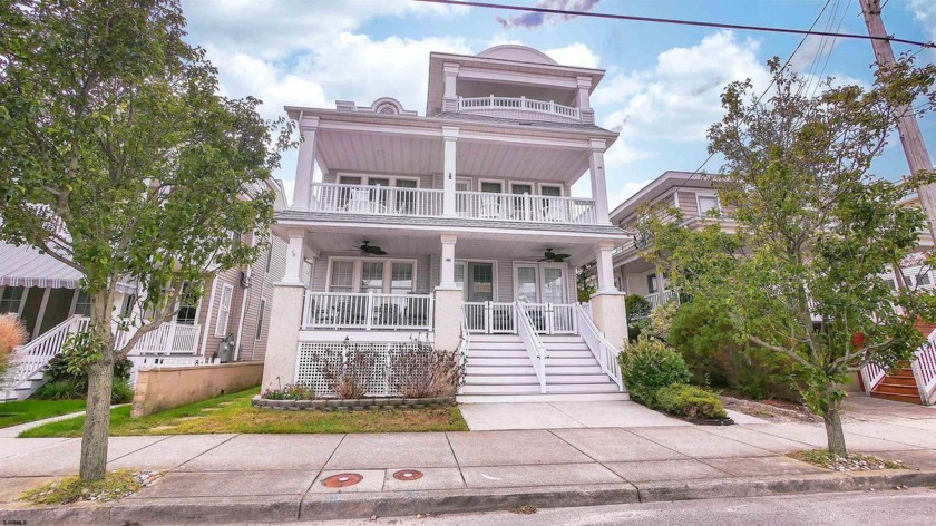 This 5-bedroom 4 bath beach block upper cottage has been - Beach Condo for sale in Ocean City, New Jersey on Beachhouse.com