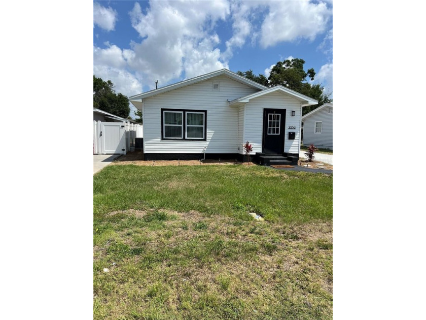 PRICE REDUCTION: Turn key ready to move in! WELCOME to this - Beach Home for sale in St. Petersburg, Florida on Beachhouse.com